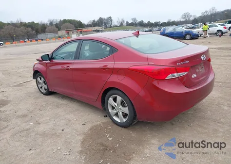 2013 Hyundai Elantra Gls z USA, uszkodzony, nr VIN 5NPDH4AE6DH402853